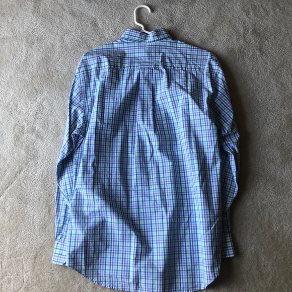 Vineyard Vines Button Down Size Medium - Picture 2 of 4